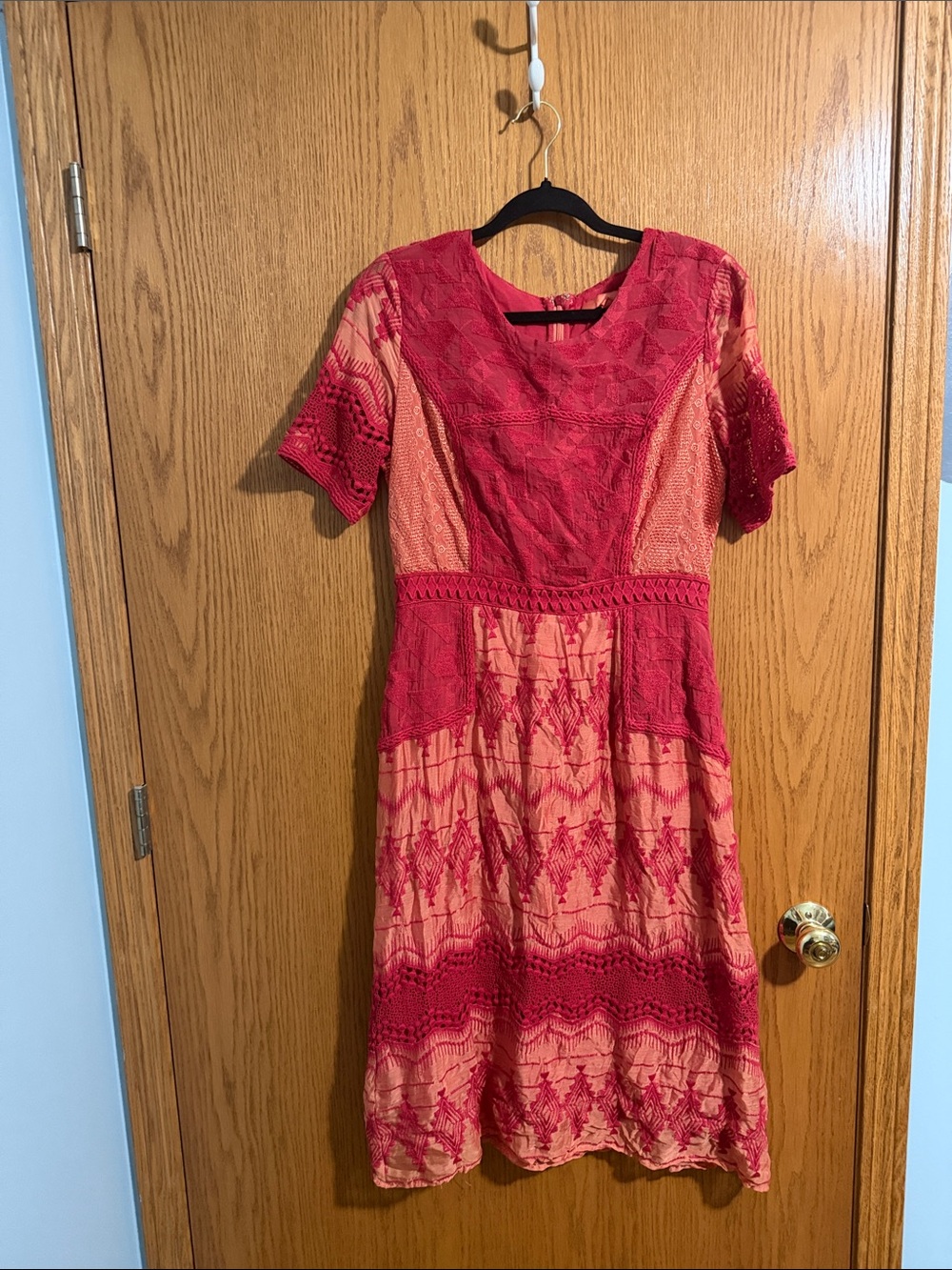 Two-Tone Red and Peach Lace Midi Dress